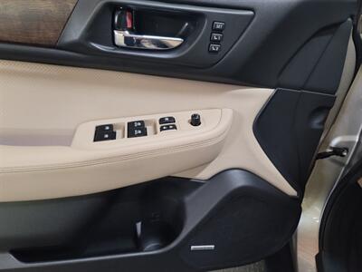 2016 Subaru Outback 2.5i Limited   - Photo 4 - West Chester, PA 19382