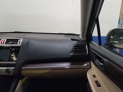 2016 Subaru Outback 2.5i Limited   - Photo 31 - West Chester, PA 19382