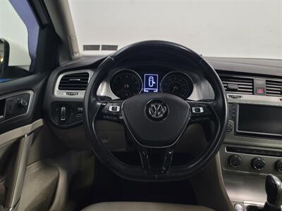 2017 Volkswagen Golf SportWagen  TSI SE - Photo 10 - West Chester, PA 19382