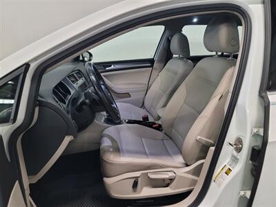 2017 Volkswagen Golf SportWagen  TSI SE - Photo 7 - West Chester, PA 19382
