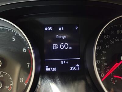 2017 Volkswagen Golf SportWagen  TSI SE - Photo 11 - West Chester, PA 19382