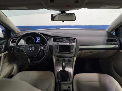 2017 Volkswagen Golf SportWagen  TSI SE - Photo 9 - West Chester, PA 19382