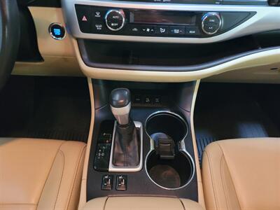 2014 Toyota Highlander XLE   - Photo 25 - West Chester, PA 19382