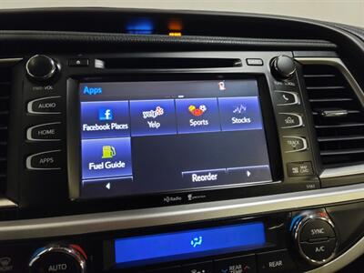 2014 Toyota Highlander XLE   - Photo 22 - West Chester, PA 19382