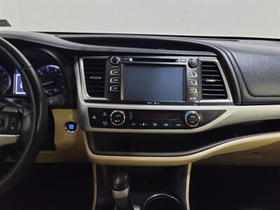 2014 Toyota Highlander XLE   - Photo 14 - West Chester, PA 19382