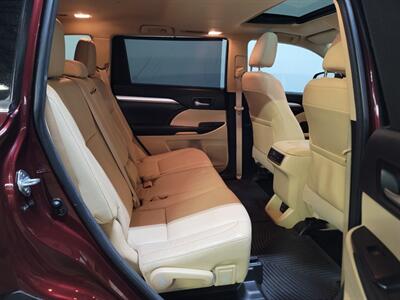 2014 Toyota Highlander XLE   - Photo 44 - West Chester, PA 19382