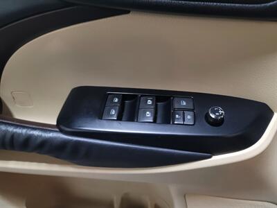 2014 Toyota Highlander XLE   - Photo 5 - West Chester, PA 19382