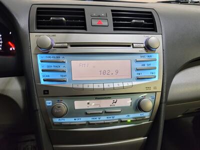 2009 Toyota Camry XLE   - Photo 8 - West Chester, PA 19382