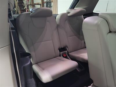 2017 Volvo XC90 T6 Momentum   - Photo 40 - West Chester, PA 19382