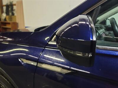 2023 Volkswagen Tiguan SE 4Motion   - Photo 3 - West Chester, PA 19382