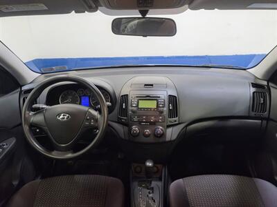 2010 Hyundai Elantra GLS  Touring - Photo 5 - West Chester, PA 19382