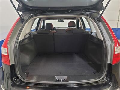 2010 Hyundai Elantra GLS  Touring - Photo 19 - West Chester, PA 19382