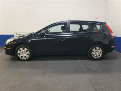 2010 Hyundai Elantra GLS  Touring - Photo 2 - West Chester, PA 19382