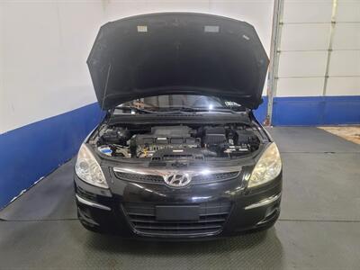 2010 Hyundai Elantra GLS  Touring - Photo 14 - West Chester, PA 19382