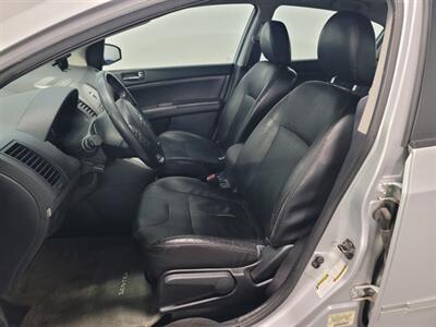 2012 Nissan Sentra 2.0  SL - Photo 4 - West Chester, PA 19382