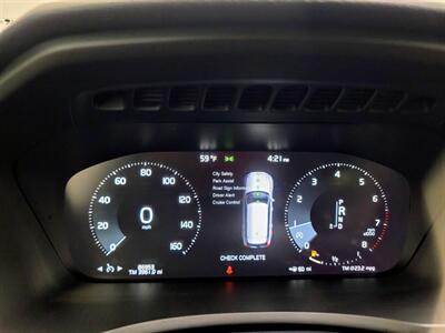 2016 Volvo XC90 T6 Momentum   - Photo 9 - West Chester, PA 19382
