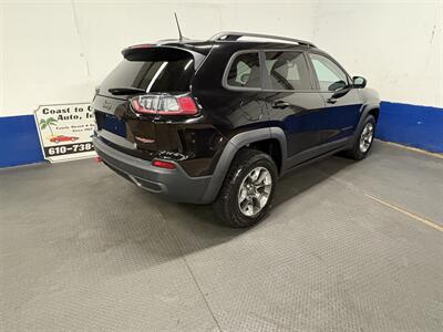 2019 Jeep Cherokee Trailhawk - Photo 4 - West Chester, PA 19382