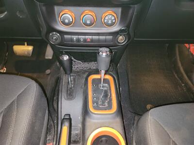 2015 Jeep Wrangler Unlimited Sport - Photo 13 - West Chester, PA 19382
