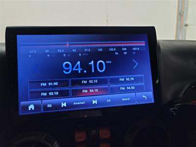 2015 Jeep Wrangler Unlimited Sport - Photo 12 - West Chester, PA 19382