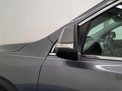 2020 GMC Acadia SLT - Photo 5 - West Chester, PA 19382