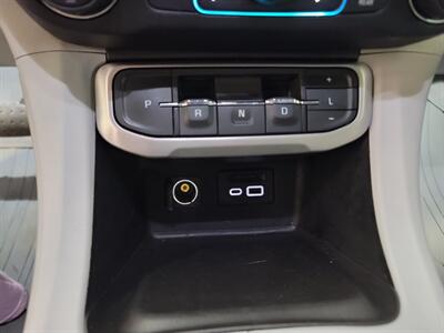 2020 GMC Acadia SLT - Photo 27 - West Chester, PA 19382