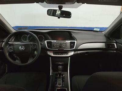 2015 Honda Accord LX - Photo 5 - West Chester, PA 19382