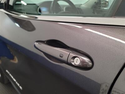 2015 Jeep Cherokee Limited - Photo 3 - West Chester, PA 19382
