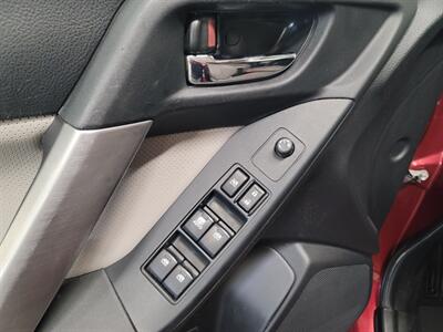 2015 Subaru Forester 2.5i Limited - Photo 4 - West Chester, PA 19382