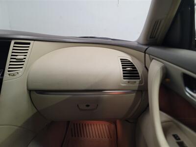 2011 INFINITI FX35   - Photo 21 - West Chester, PA 19382