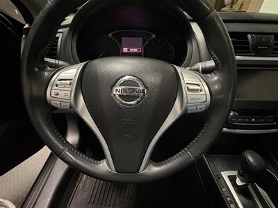 2016 Nissan Altima 2.5  SV - Photo 8 - West Chester, PA 19382