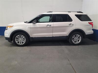 2013 Ford Explorer XLT   - Photo 2 - West Chester, PA 19382