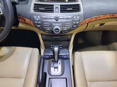 2012 Honda Accord EX-L V6   - Photo 8 - West Chester, PA 19382