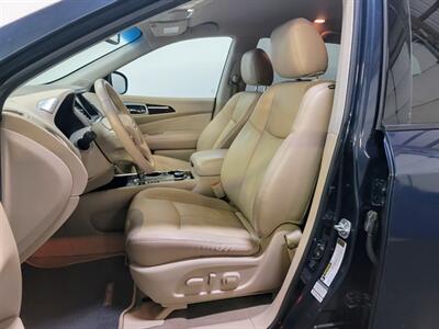 2015 Nissan Pathfinder SL   - Photo 6 - West Chester, PA 19382