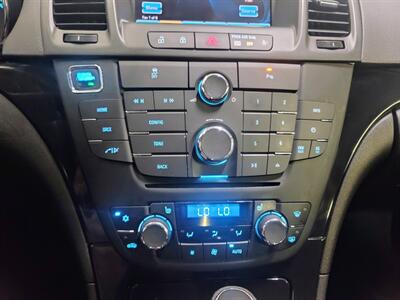 2013 Buick Regal Premium 2   - Photo 11 - West Chester, PA 19382