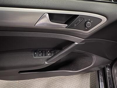 2016 Volkswagen Golf SportWagen TSI S - Photo 4 - West Chester, PA 19382