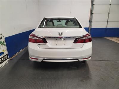 2017 Honda Accord LX   - Photo 27 - West Chester, PA 19382