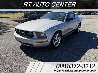 2009 Ford Mustang V6 Deluxe Coupe