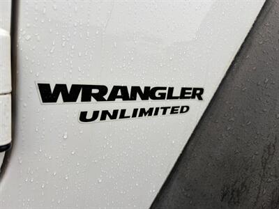 2015 Jeep Wrangler Unlimited Sport   - Photo 5 - Tucson, AZ 85710