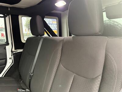 2015 Jeep Wrangler Unlimited Sport   - Photo 8 - Tucson, AZ 85710