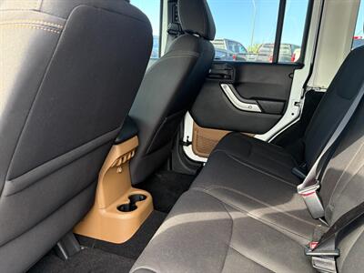 2016 Jeep Wrangler Unlimited Sahara   - Photo 7 - Tucson, AZ 85710