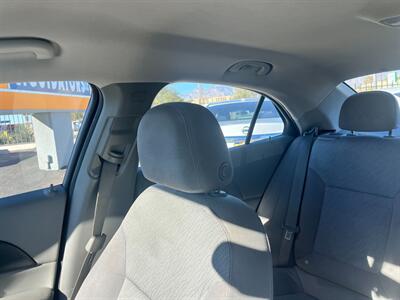 2013 Chevrolet Malibu LS   - Photo 9 - Tucson, AZ 85710