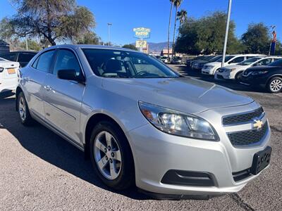 2013 Chevrolet Malibu LS   - Photo 2 - Tucson, AZ 85710