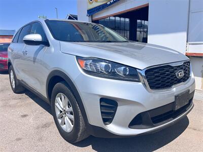 2019 Kia Sorento L   - Photo 4 - Tucson, AZ 85711