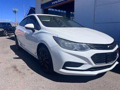 2018 Chevrolet Cruze LS Auto   - Photo 4 - Tucson, AZ 85711