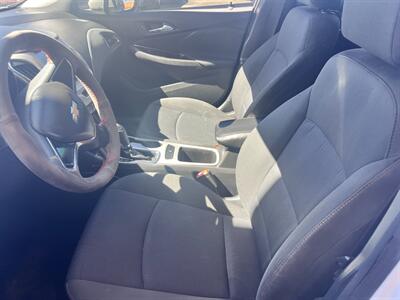2018 Chevrolet Cruze LS Auto   - Photo 11 - Tucson, AZ 85711