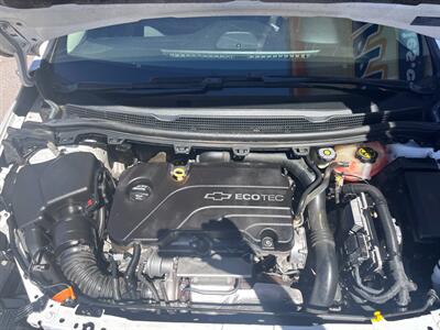 2018 Chevrolet Cruze LS Auto   - Photo 12 - Tucson, AZ 85711