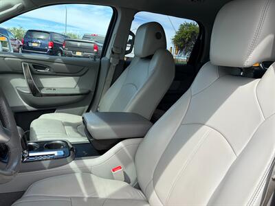 2017 GMC Acadia Limited   - Photo 11 - Tucson, AZ 85710