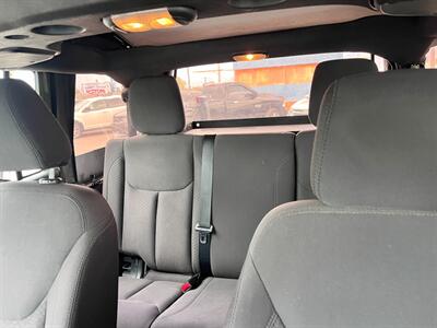 2015 Jeep Wrangler Unlimited Sport   - Photo 16 - Tucson, AZ 85711