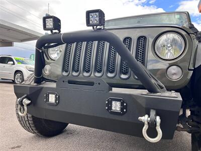 2015 Jeep Wrangler Unlimited Sport   - Photo 6 - Tucson, AZ 85711