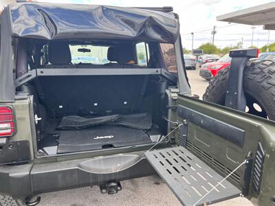 2015 Jeep Wrangler Unlimited Sport   - Photo 13 - Tucson, AZ 85711